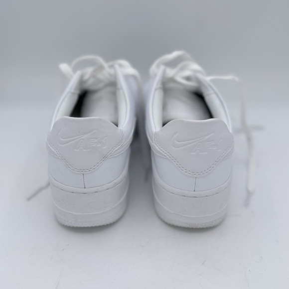 Nike Women's Air Force 1 Sage Low Triple White Platform Sneakers Size 7 - Picture 5 of 9